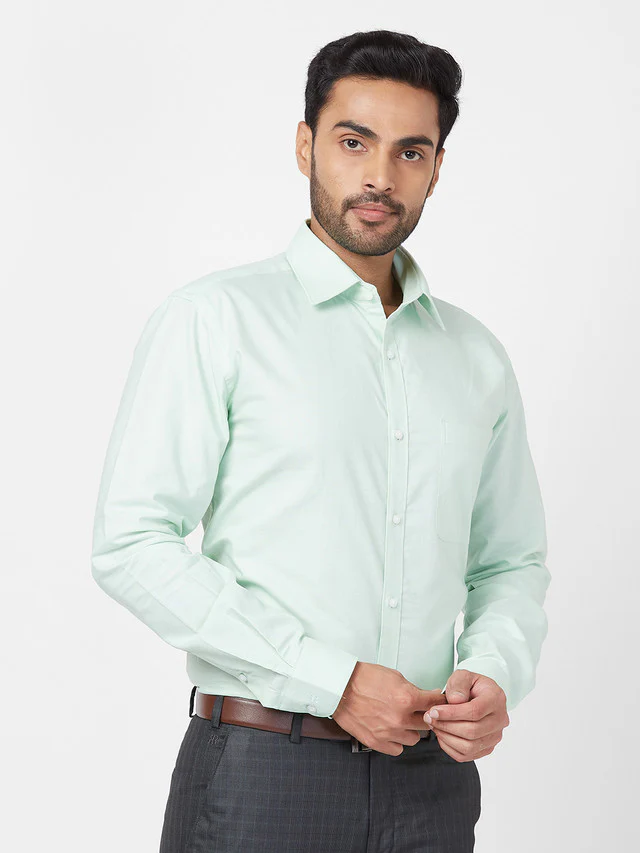 Raymond Men Green Solid Slim Fit Cotton Shirt - Image 2