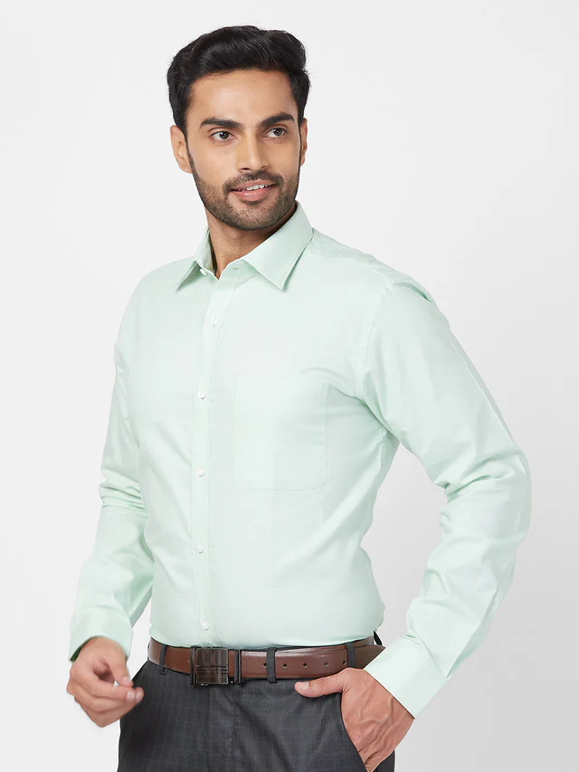 Raymond Men Green Solid Slim Fit Cotton Shirt - Image 3