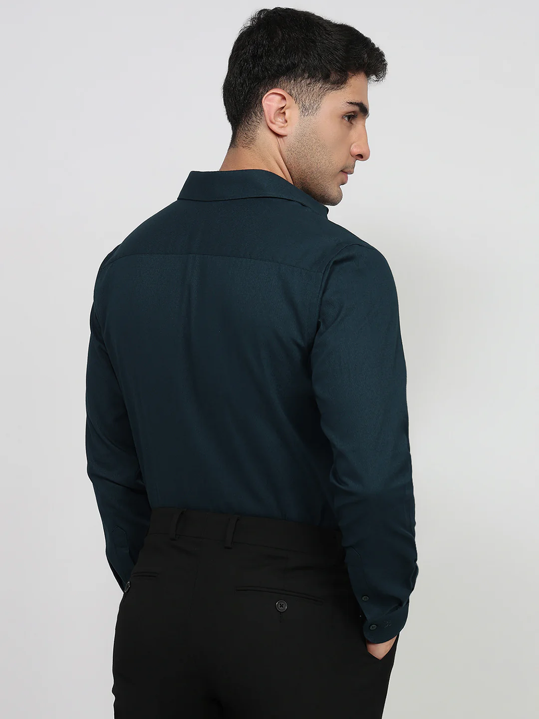 Raymond Men Green Solid Slim Fit Cotton Shirt - Image 4
