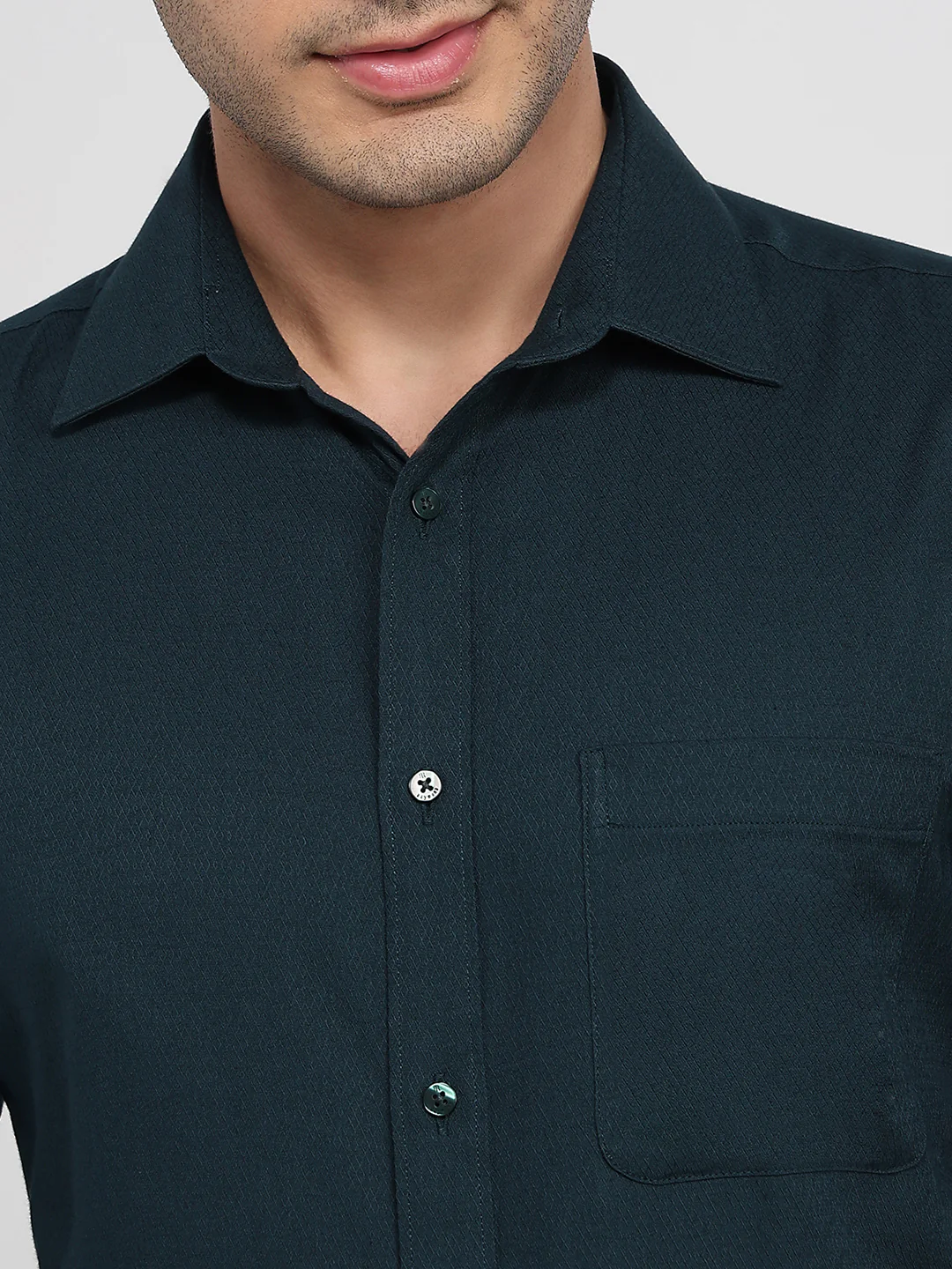 Raymond Men Green Solid Slim Fit Cotton Shirt - Image 6