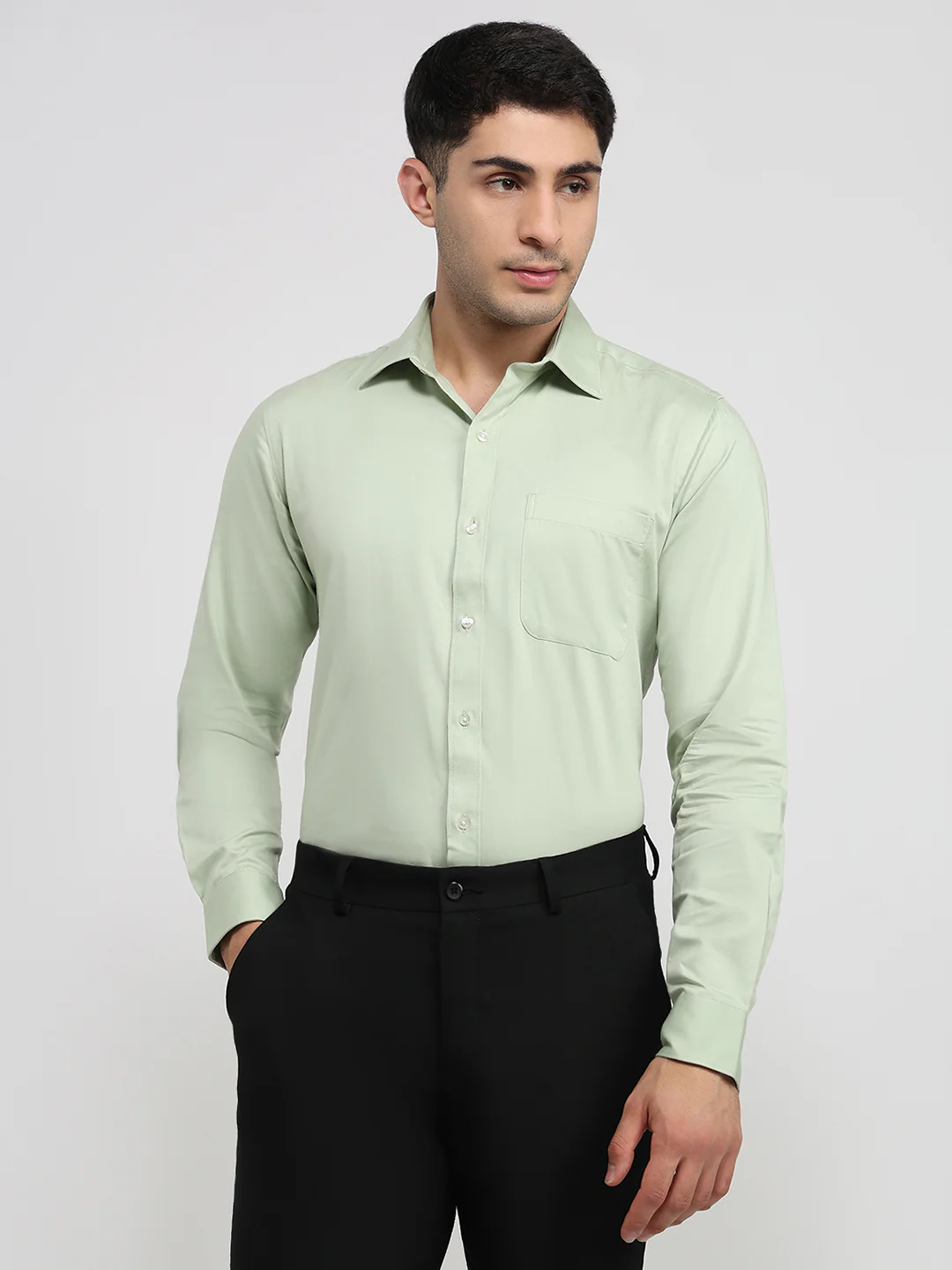 Raymond Men Green Solid Slim Fit Cotton Shirt