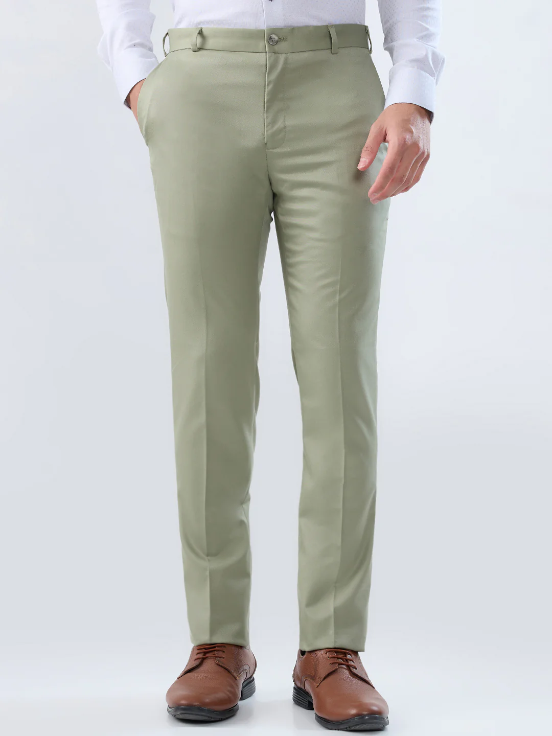 Raymond Men Green Solid Slim Fit Polyester Blend Trouser