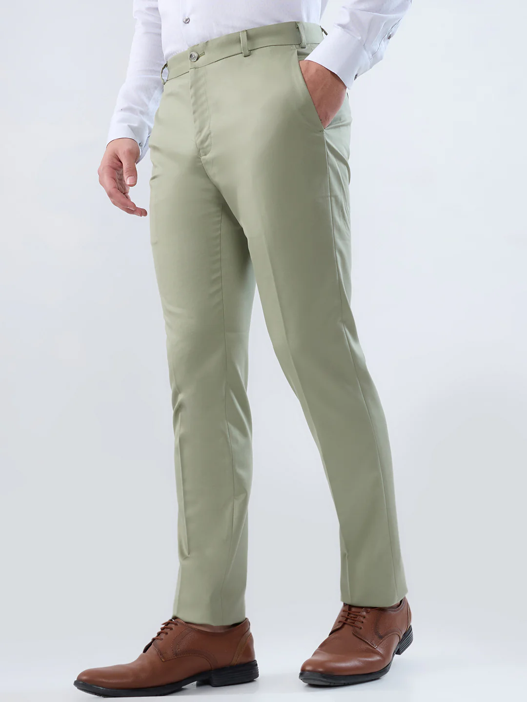 Raymond Men Green Solid Slim Fit Polyester Blend Trouser - Image 3