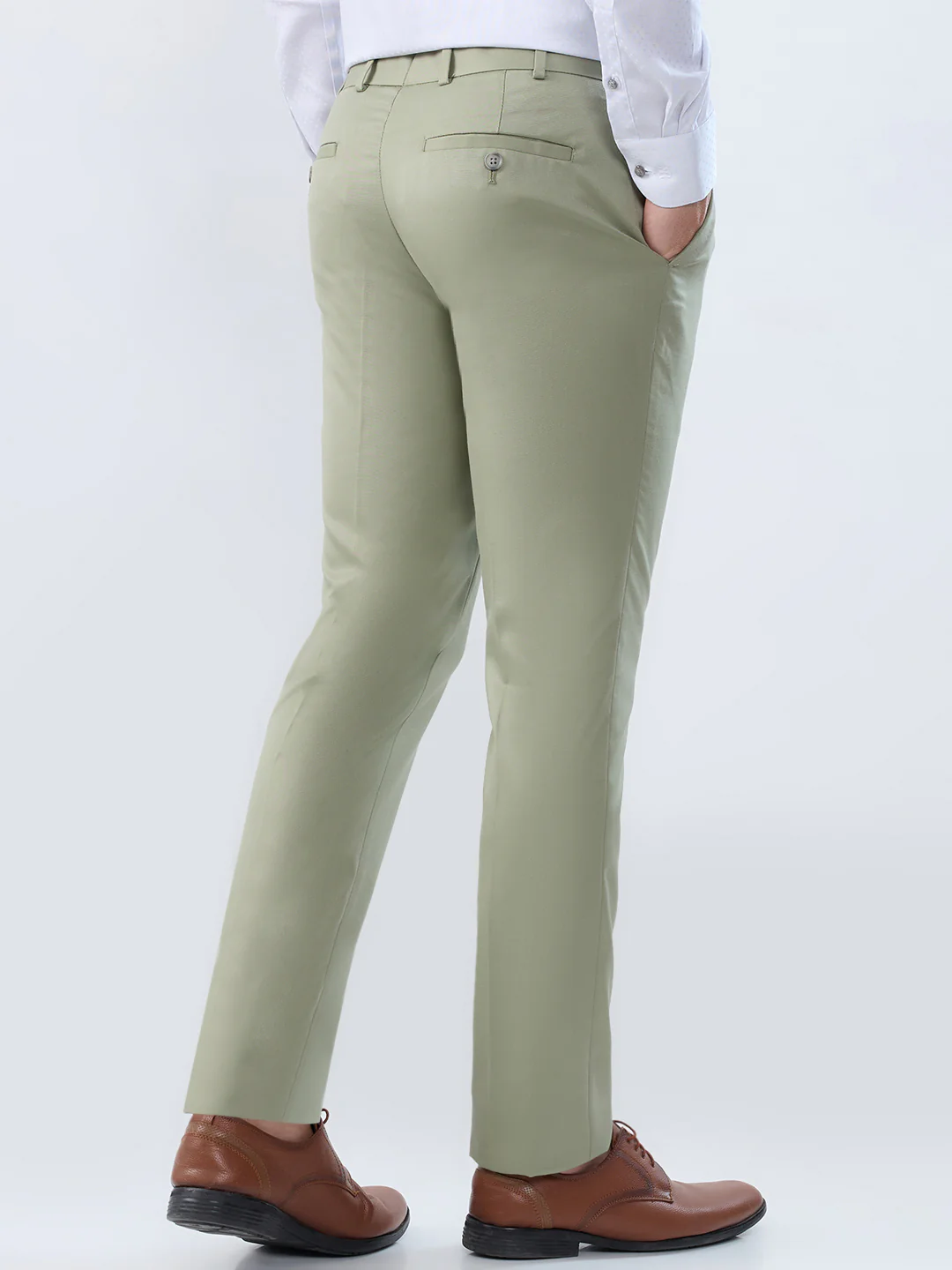 Raymond Men Green Solid Slim Fit Polyester Blend Trouser - Image 4