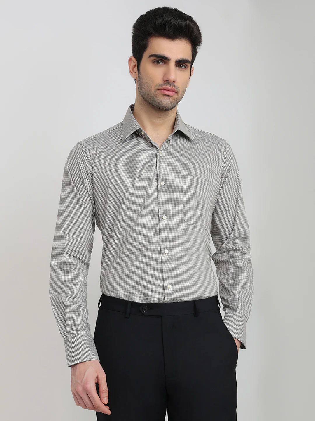 Raymond Men Green Structure Regular Fit Cotton Shirt