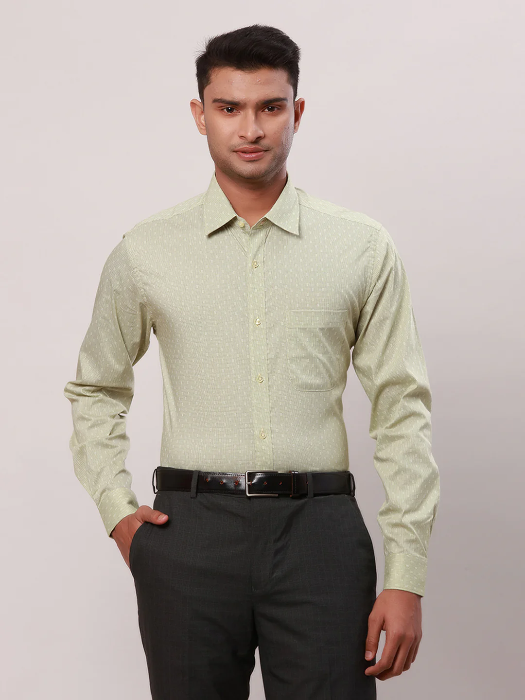 Raymond Men Green Structure Slim Fit Cotton Blend Shirt