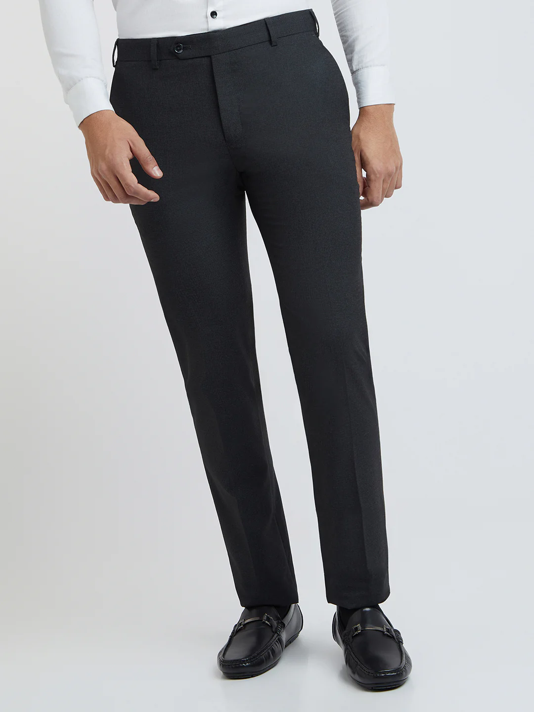 Raymond Men Grey Solid Slim Fit Polyester Blend Trouser