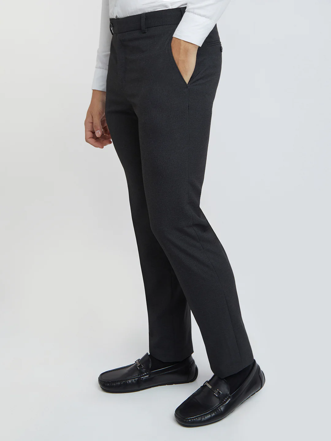 Raymond Men Grey Solid Slim Fit Polyester Blend Trouser - Image 4