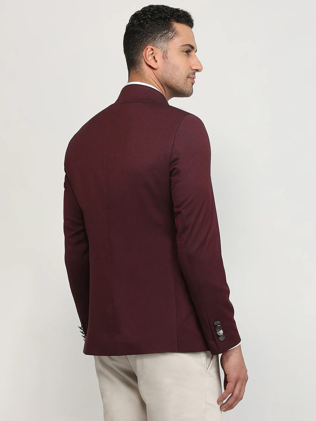 Raymond Men Maroon Solid Regular Fit Terry Blend Blazer - Image 4