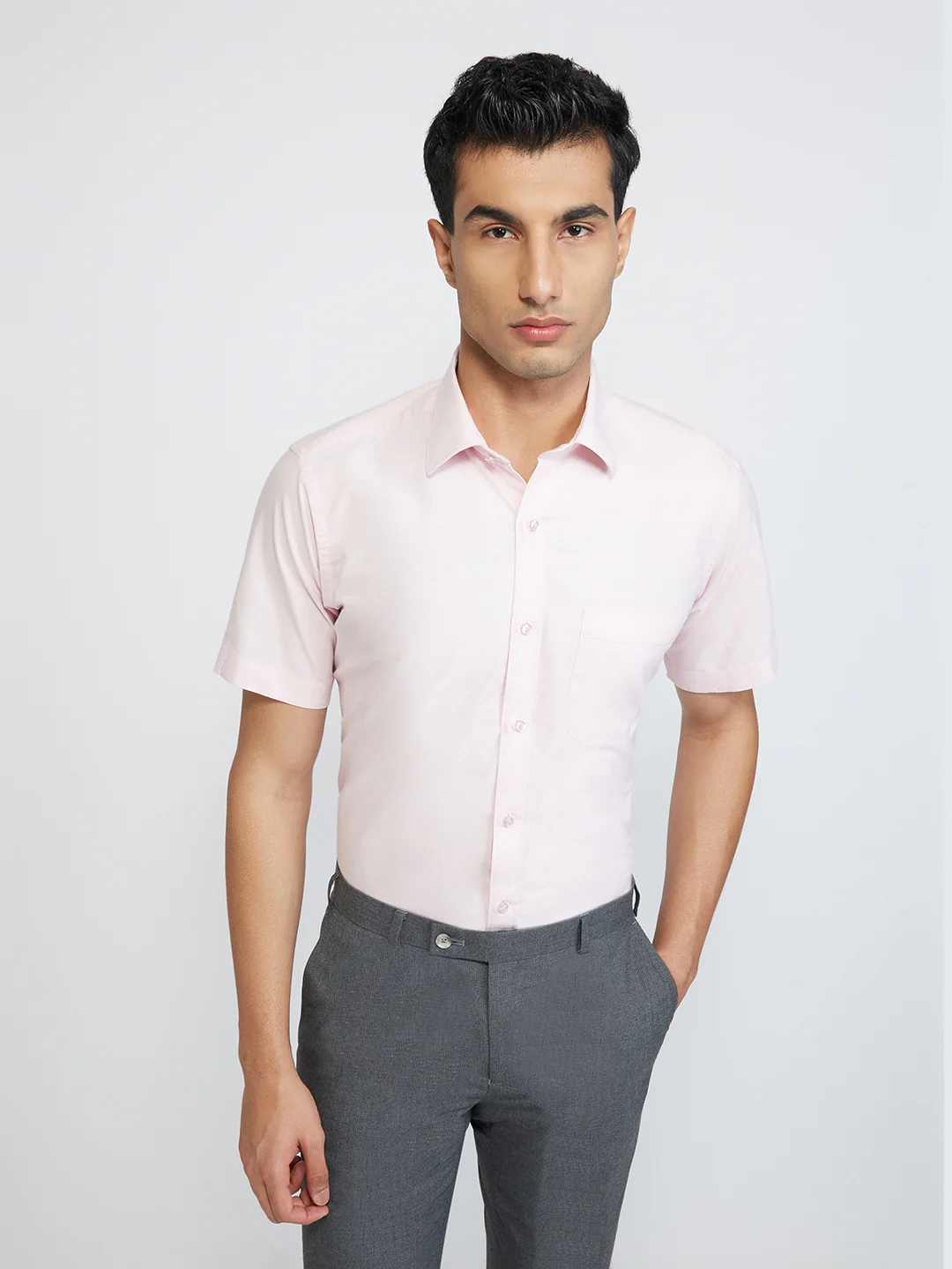 Raymond Men Pink Solid Contemporary Fit Cotton Formal Shirt