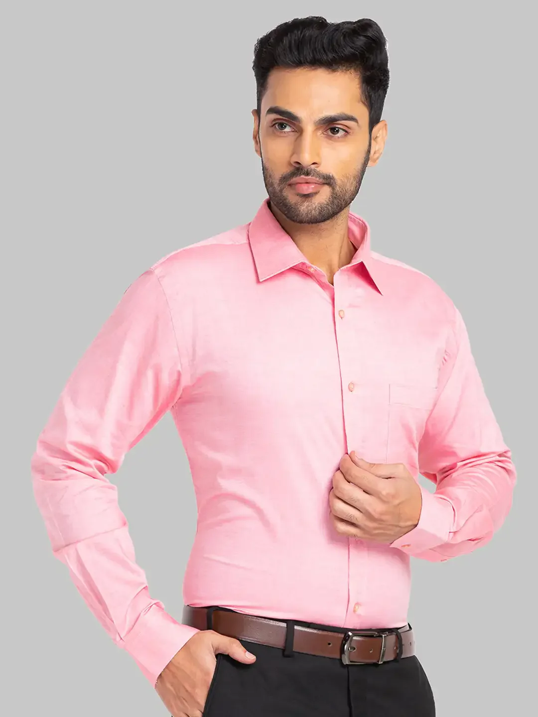 Raymond Men Pink Solid Slim Fit Cotton Formal Shirt - Image 2