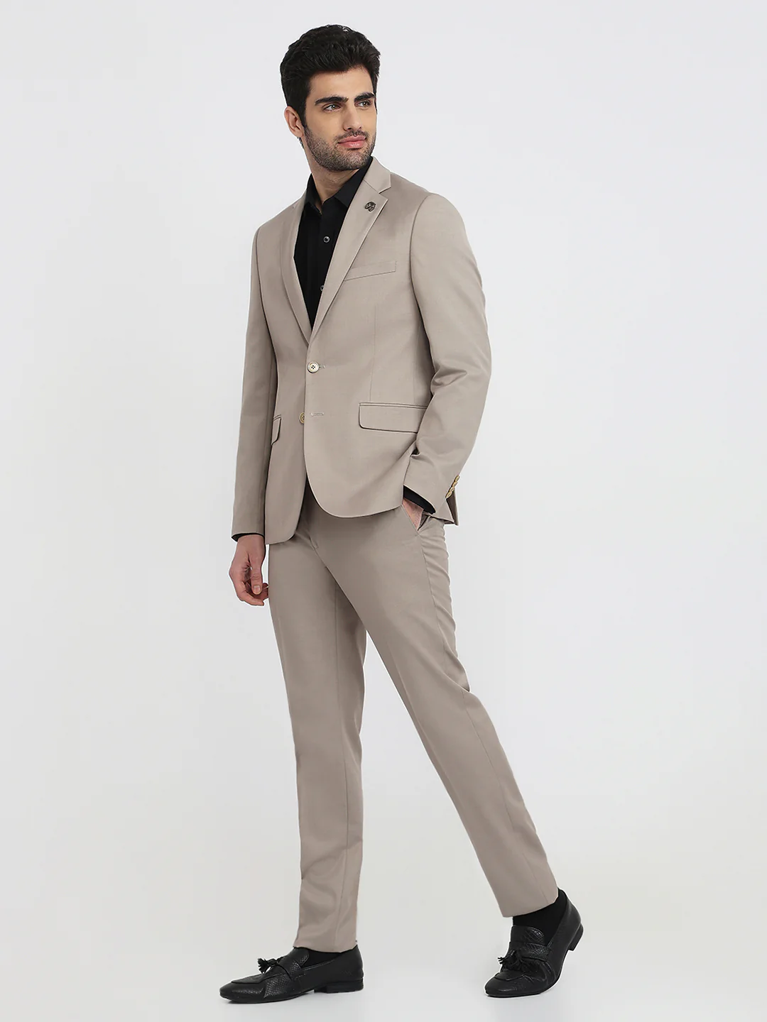 Raymond Men Regular Fit Solid Pattern Poly Wool Blend Full Sleeve Suit - Image 5