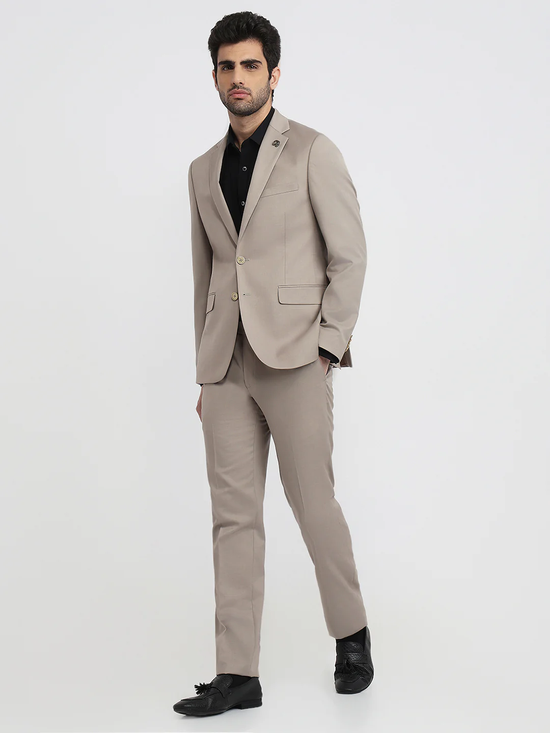 Raymond Men Regular Fit Solid Pattern Poly Wool Blend Full Sleeve Suit - Image 6