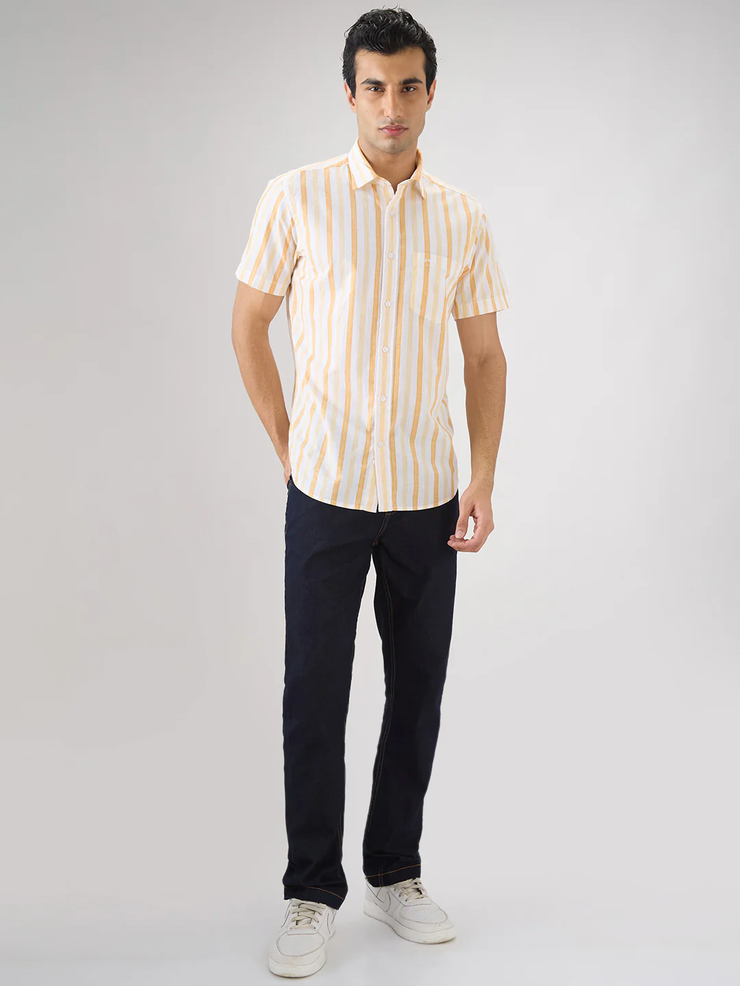 Raymond Men Slim Fit Solid Pattern Cotton Blend Flat Front Jeans - Image 5