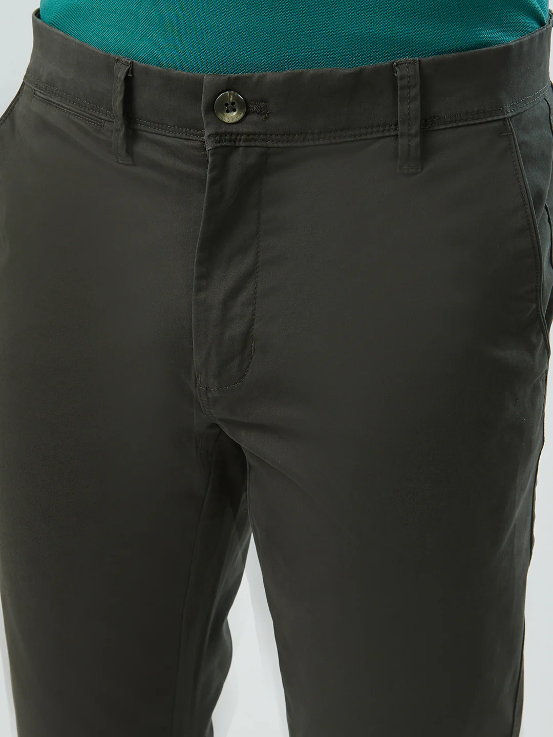 Raymond Men Slim Fit Solid Pattern Cotton Blend Flat Front Trouser - Image 6