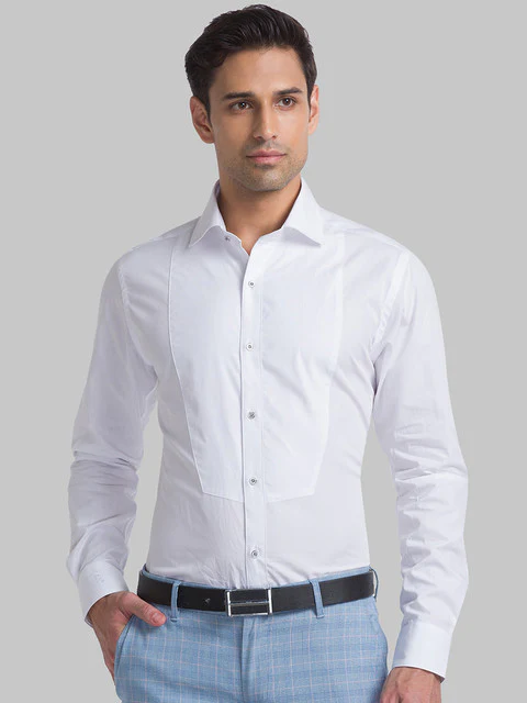 Raymond Men White Slim Fit Solid Cutaway Collar Shirt