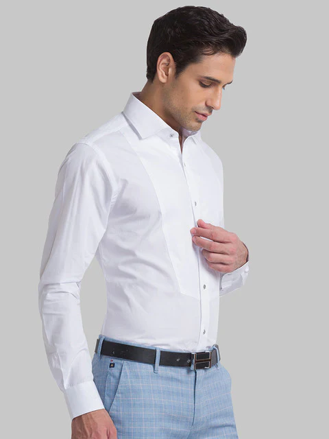 Raymond Men White Slim Fit Solid Cutaway Collar Shirt - Image 2