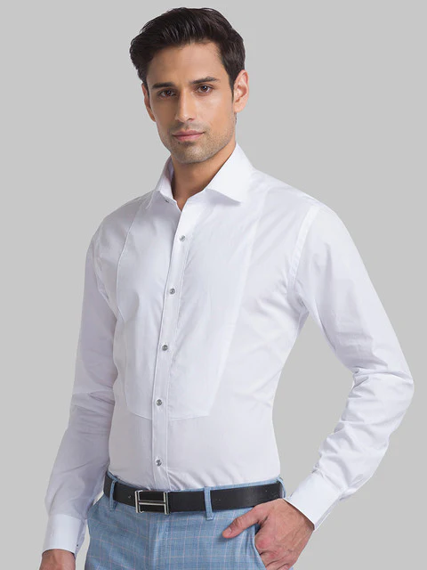 Raymond Men White Slim Fit Solid Cutaway Collar Shirt - Image 3