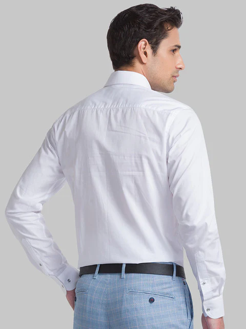 Raymond Men White Slim Fit Solid Cutaway Collar Shirt - Image 4