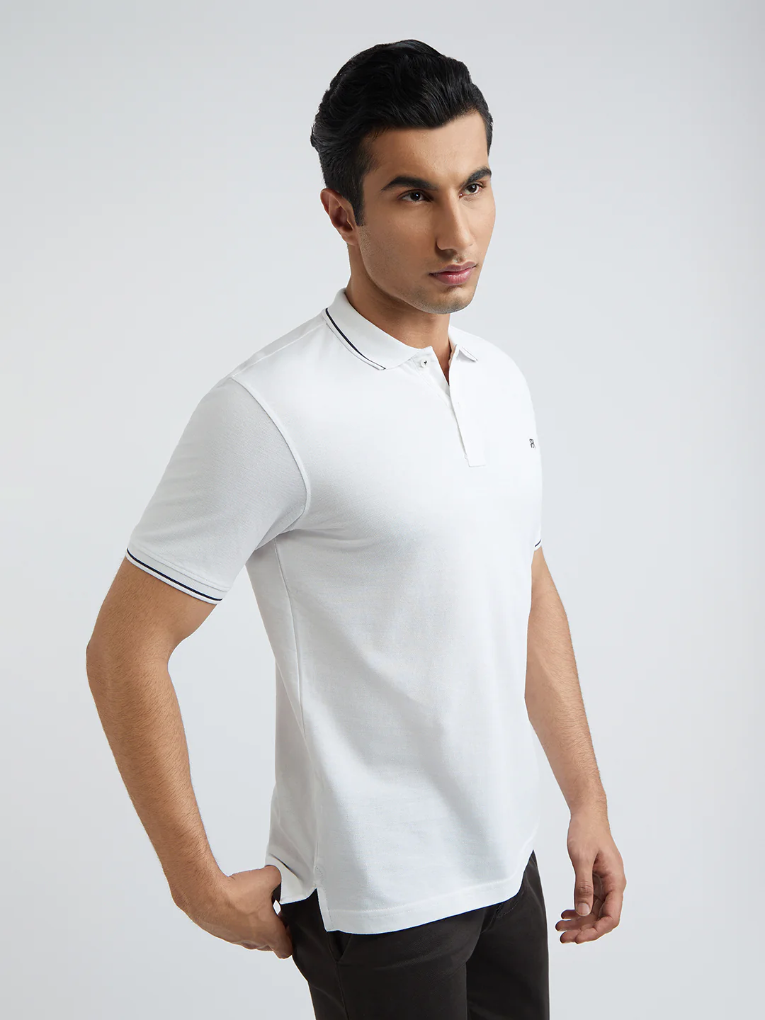 Raymond Men White Solid Contemporary Fit Cotton T-Shirt - Image 2
