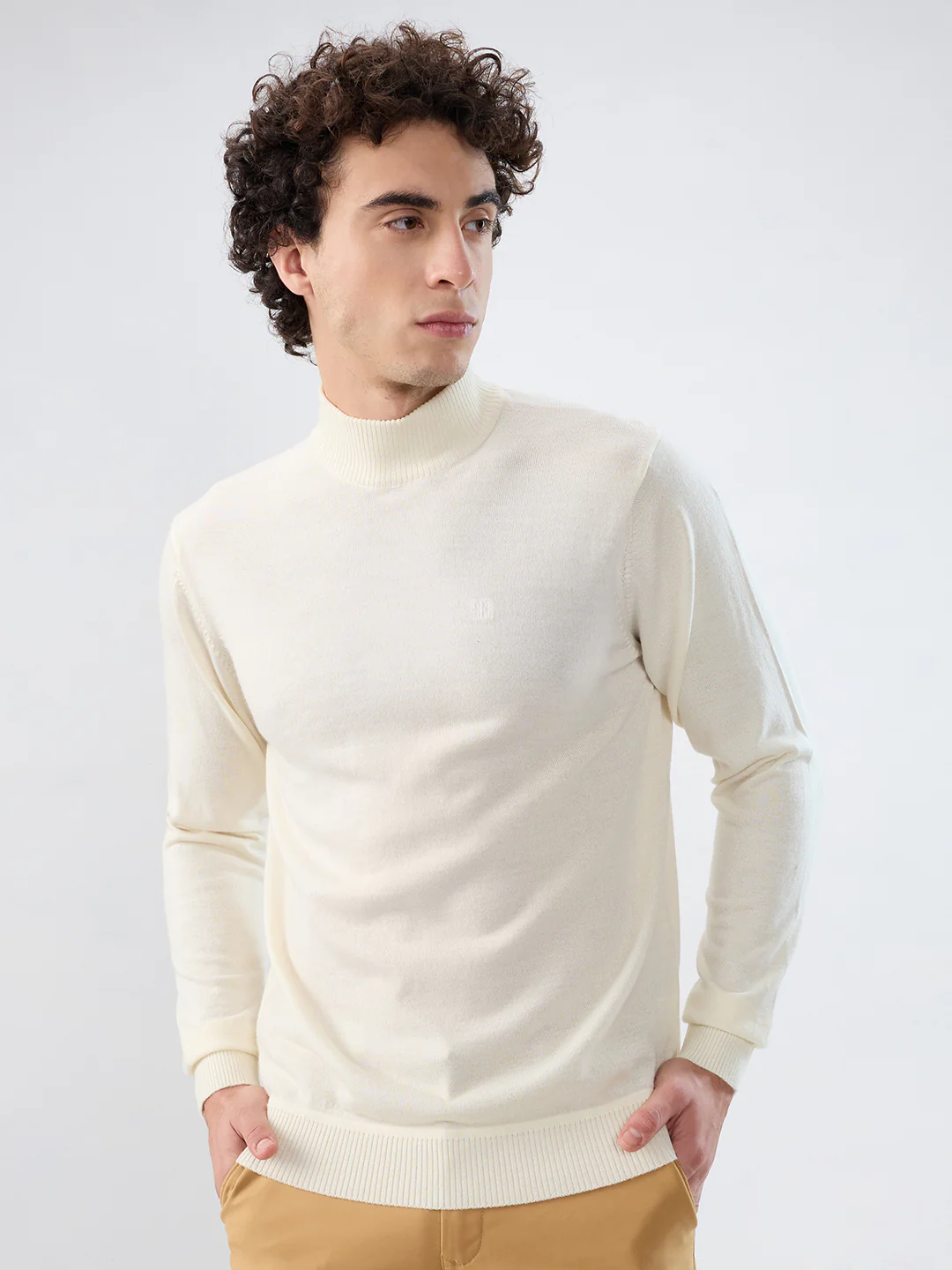 Raymond Men White Solid Contemporary Fit Marino Blend Sweatshirt