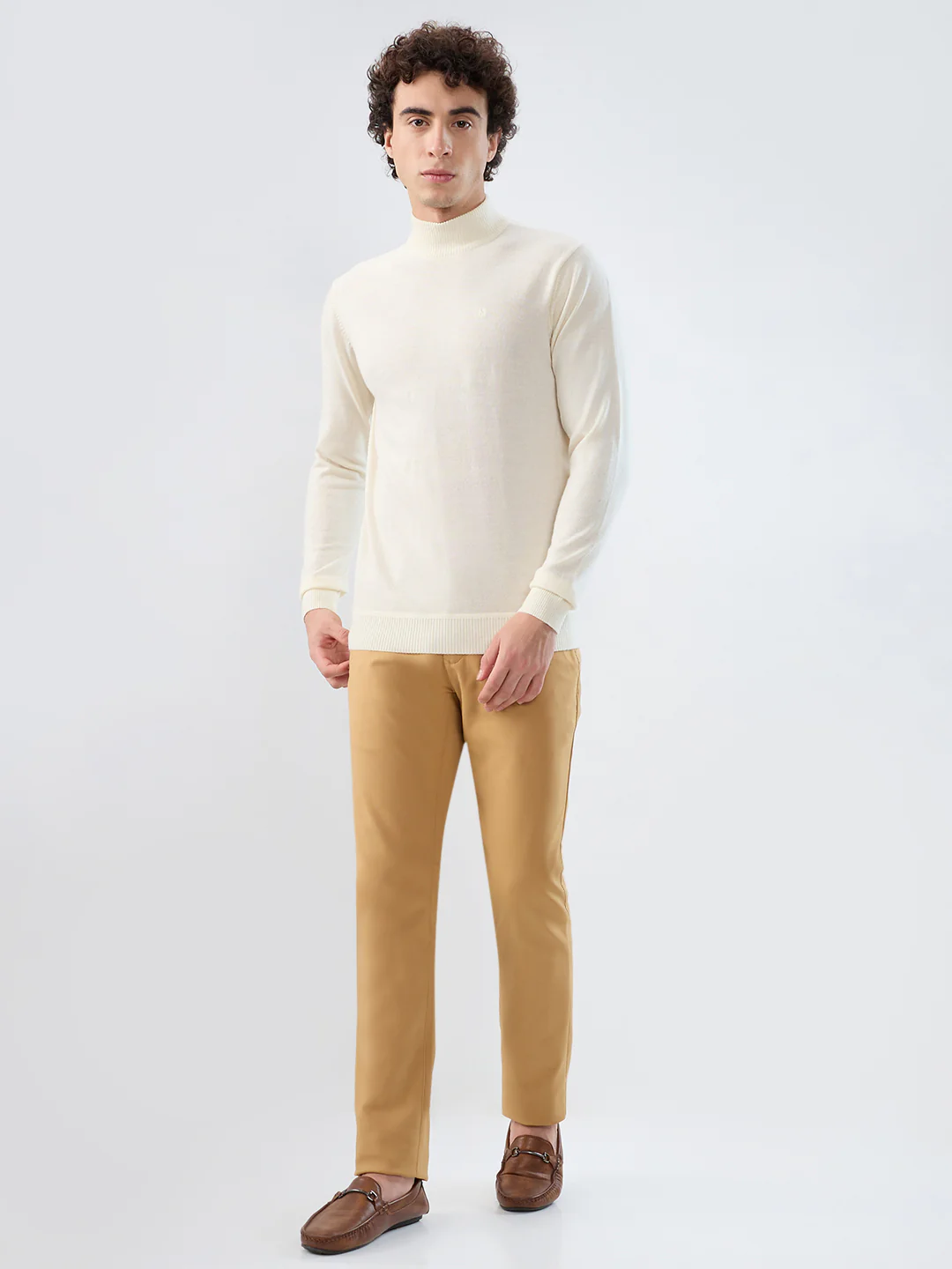 Raymond Men White Solid Contemporary Fit Marino Blend Sweatshirt - Image 5