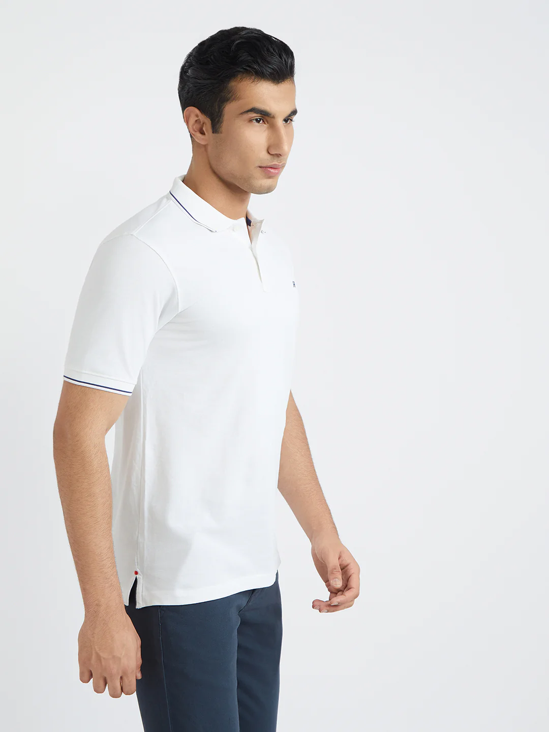 Raymond Men White Solid Modern Fit Cotton Blend T-Shirt - Image 2