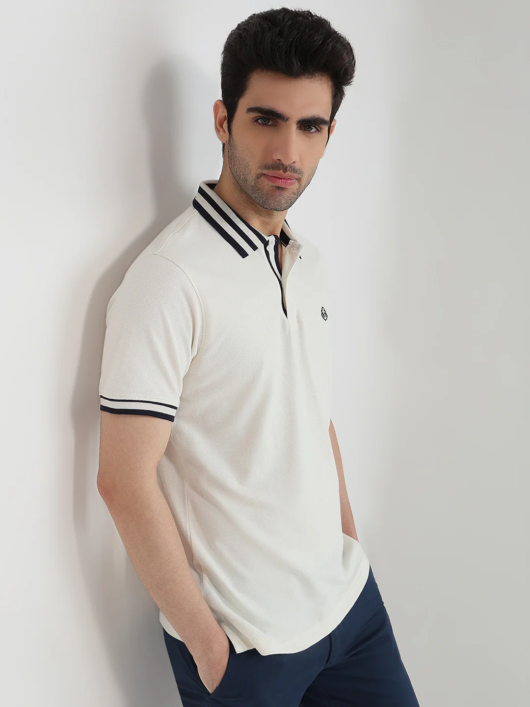 Raymond Men White Solid Regular Fit Cotton T-shirt - Image 3