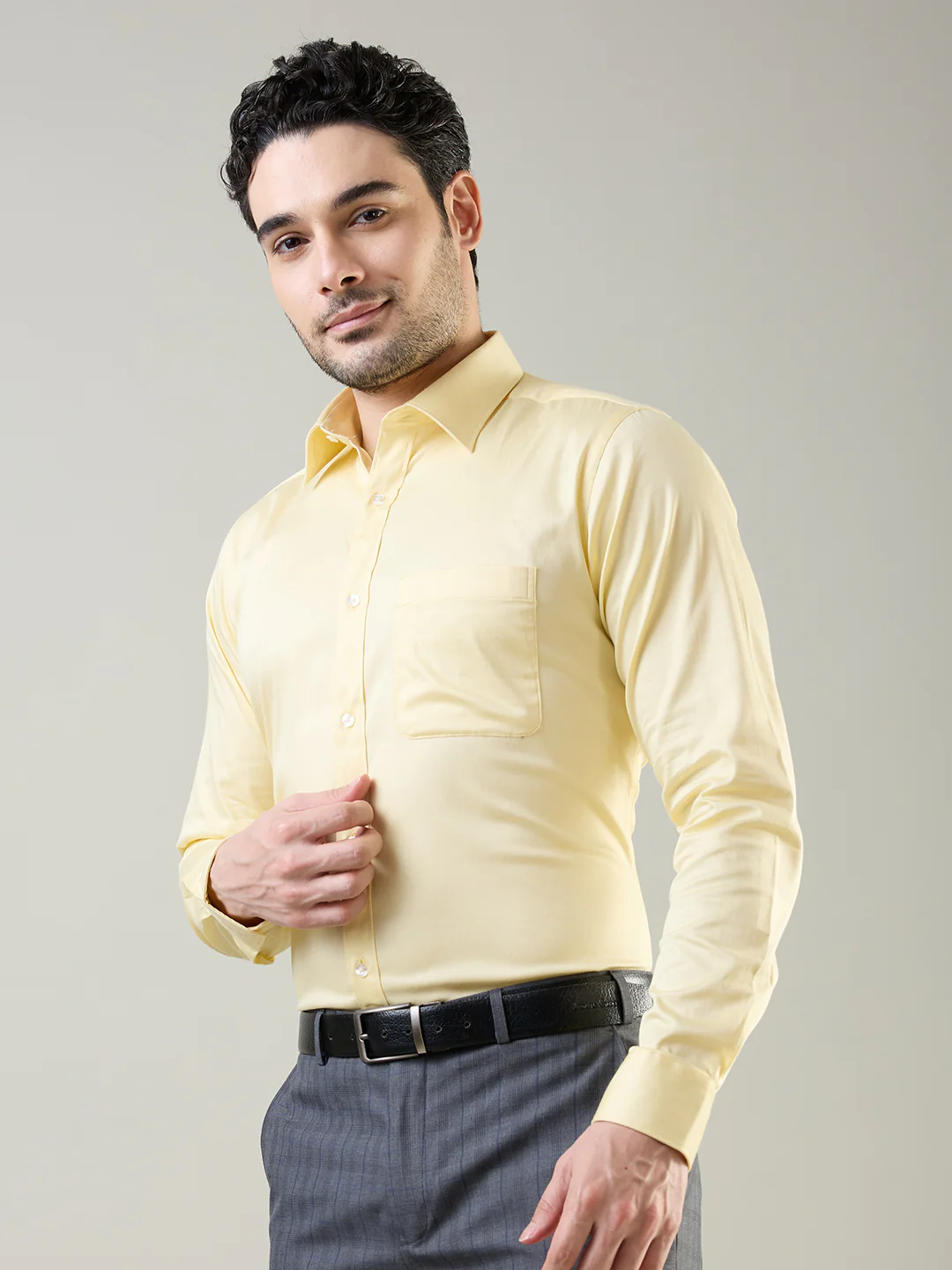 Raymond Men Yellow Solid Slim Fit Cotton Blend Formal Shirt - Image 3