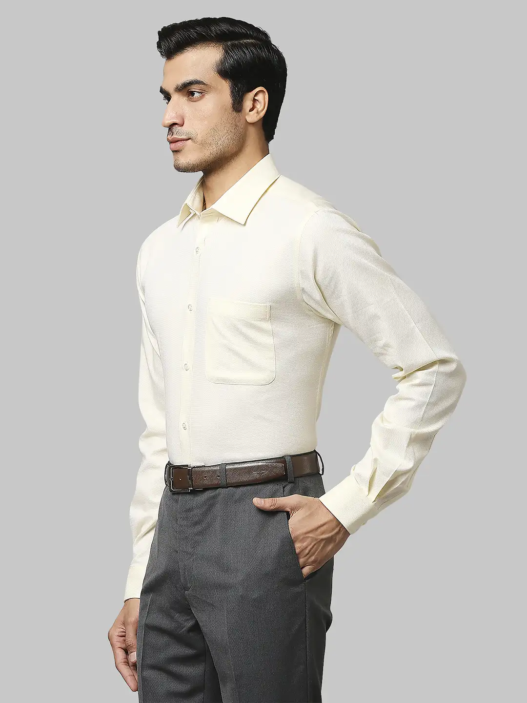 Raymond Men Yellow Structure Slim Fit Cotton Half Sleeve Shirts - Image 3