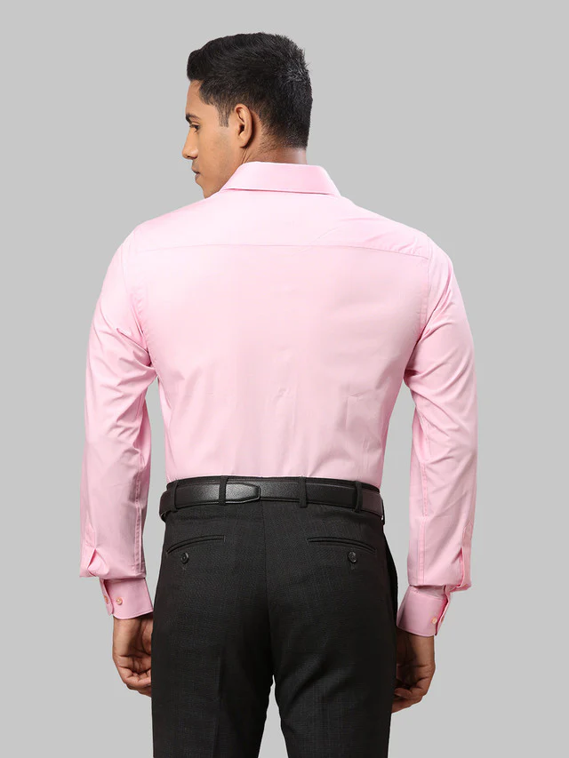 Raymond Men Pink Solid Slim Fit Cotton Formal Shirt - Image 4