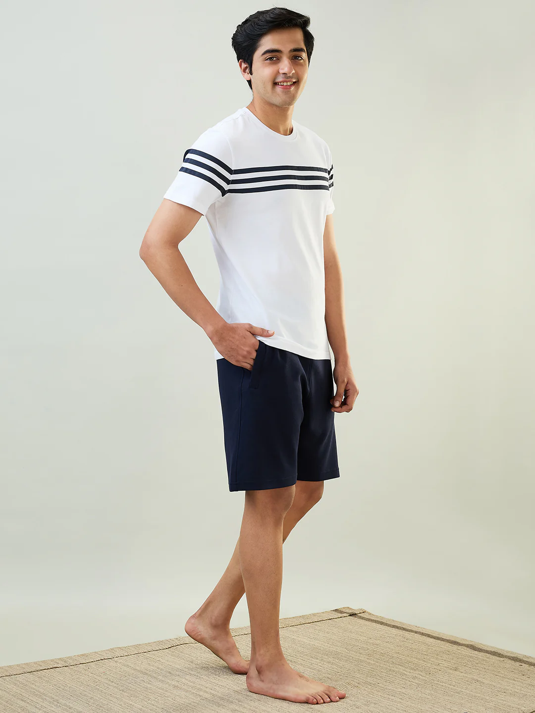Sleepz Men Blue Solid Cotton T-shirt with Short