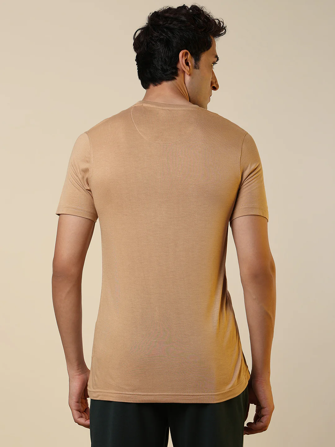 Sleepz Men Brown Solid Regular Fit Bamboo T-Shirt - Image 4