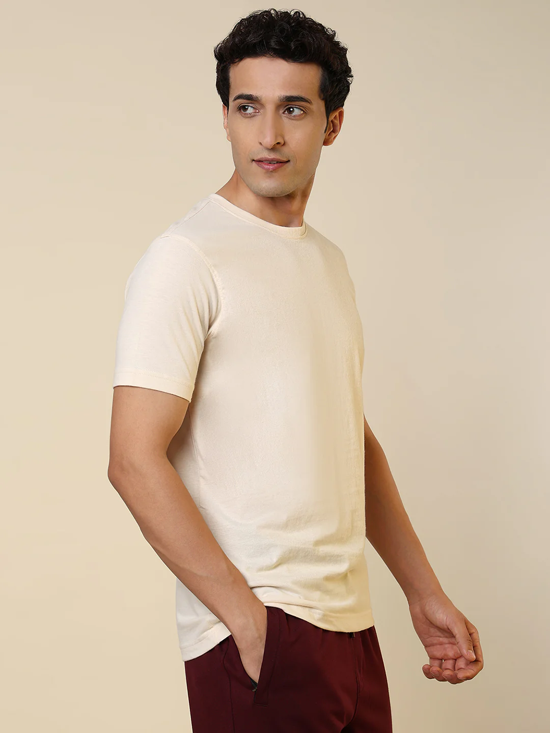 Sleepz Men Brown Solid Regular Fit Cotton T-Shirt - Image 3