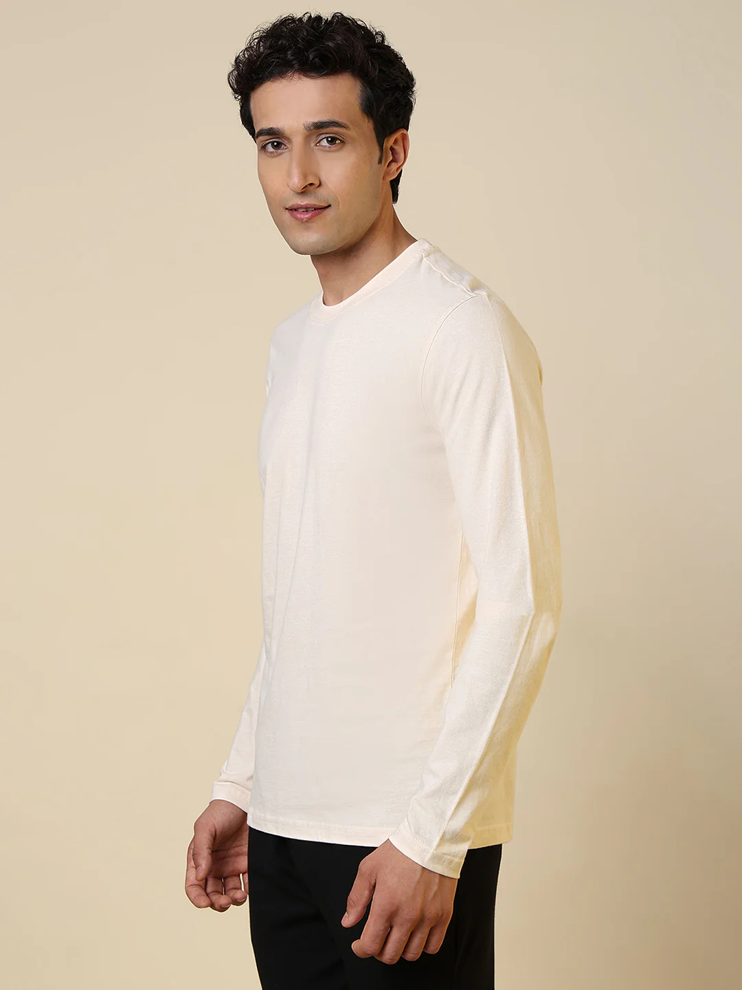 Sleepz Men Brown Solid Regular Fit Cotton T-Shirt - Image 2