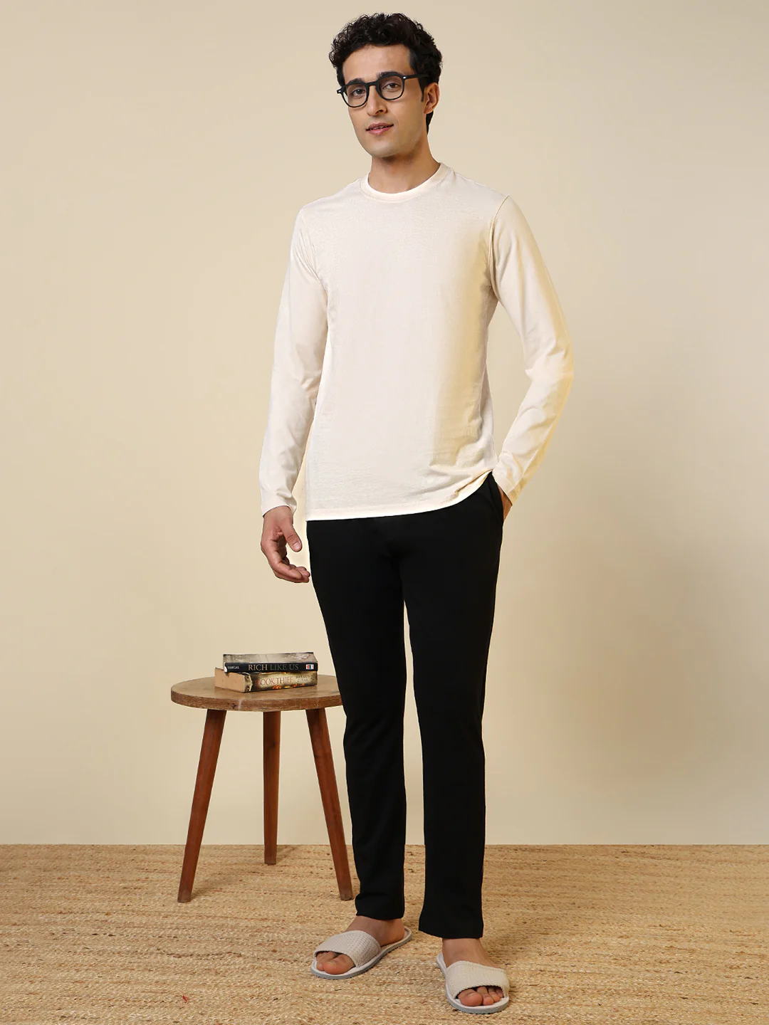Sleepz Men Brown Solid Regular Fit Cotton T-Shirt - Image 5