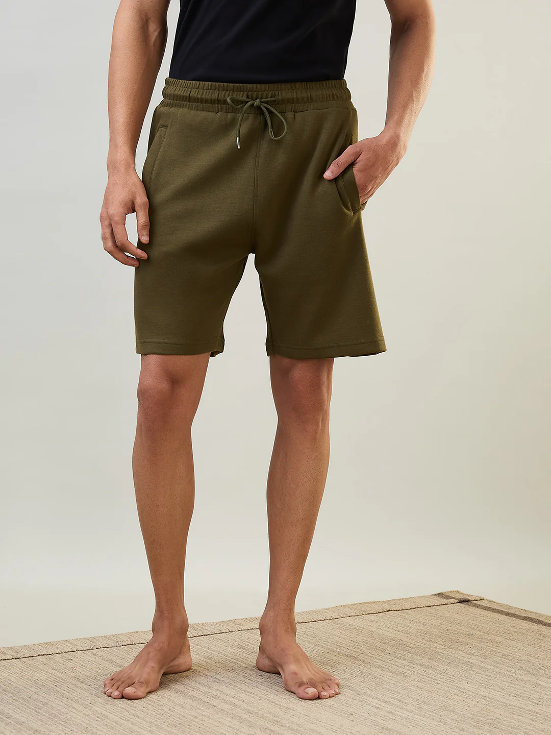 Sleepz Men Green Solid Regular Fit Cotton Blend Shorts - Image 4