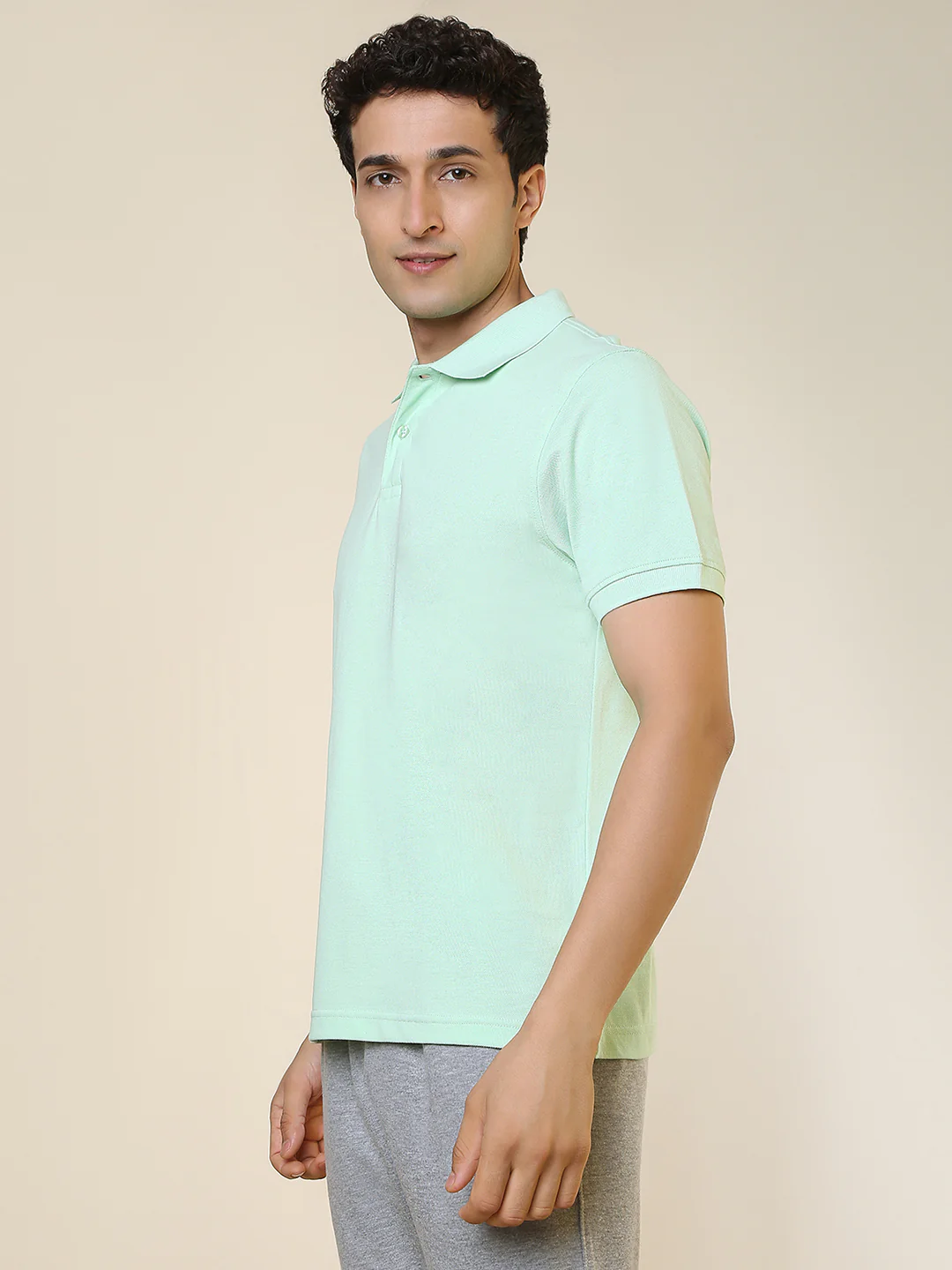 Sleepz Men Green Solid Regular Fit Cotton T-Shirt - Image 2