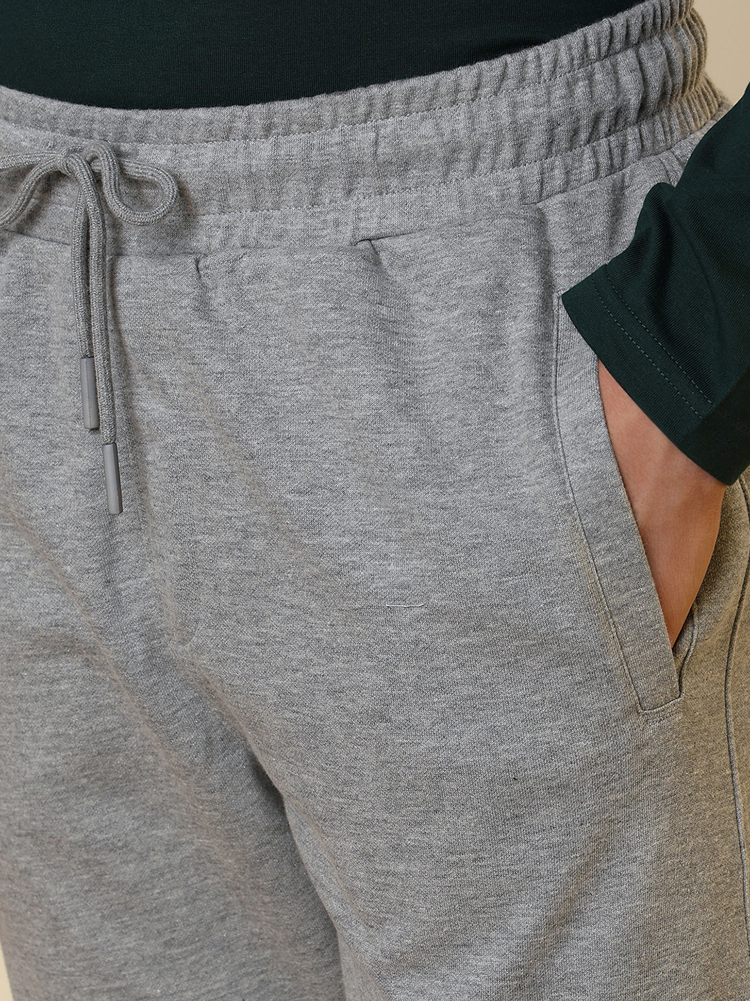 Sleepz Men Grey Solid Regular Fit Cotton Blend Trackpant       - Image 6