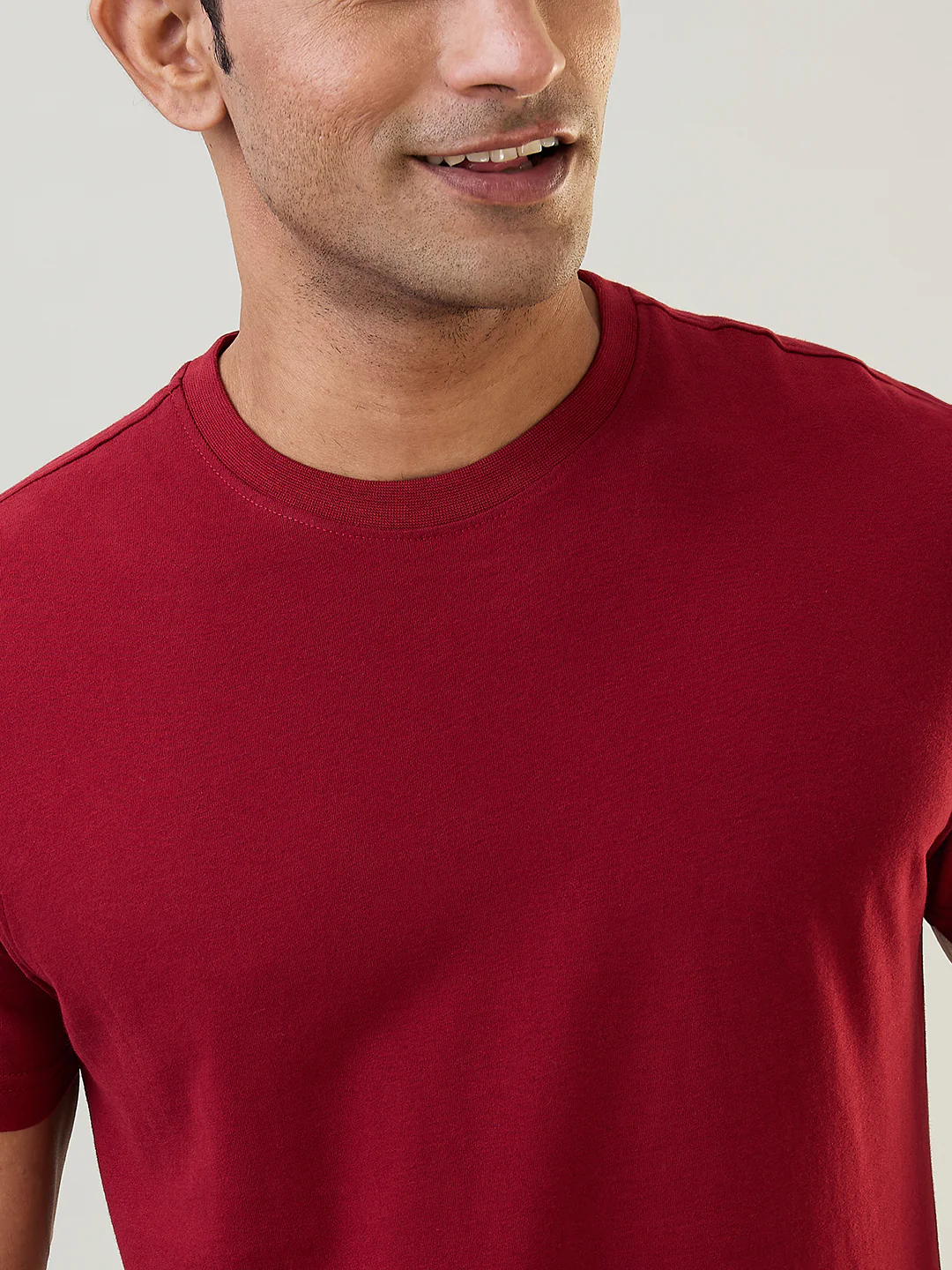 Sleepz Men Red Solid Regular Fit Cotton T-Shirt - Image 5