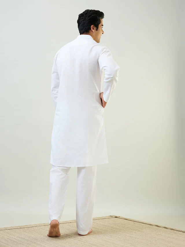 Sleepz Men White Comfort Fit Solid Kurta Set - Image 4